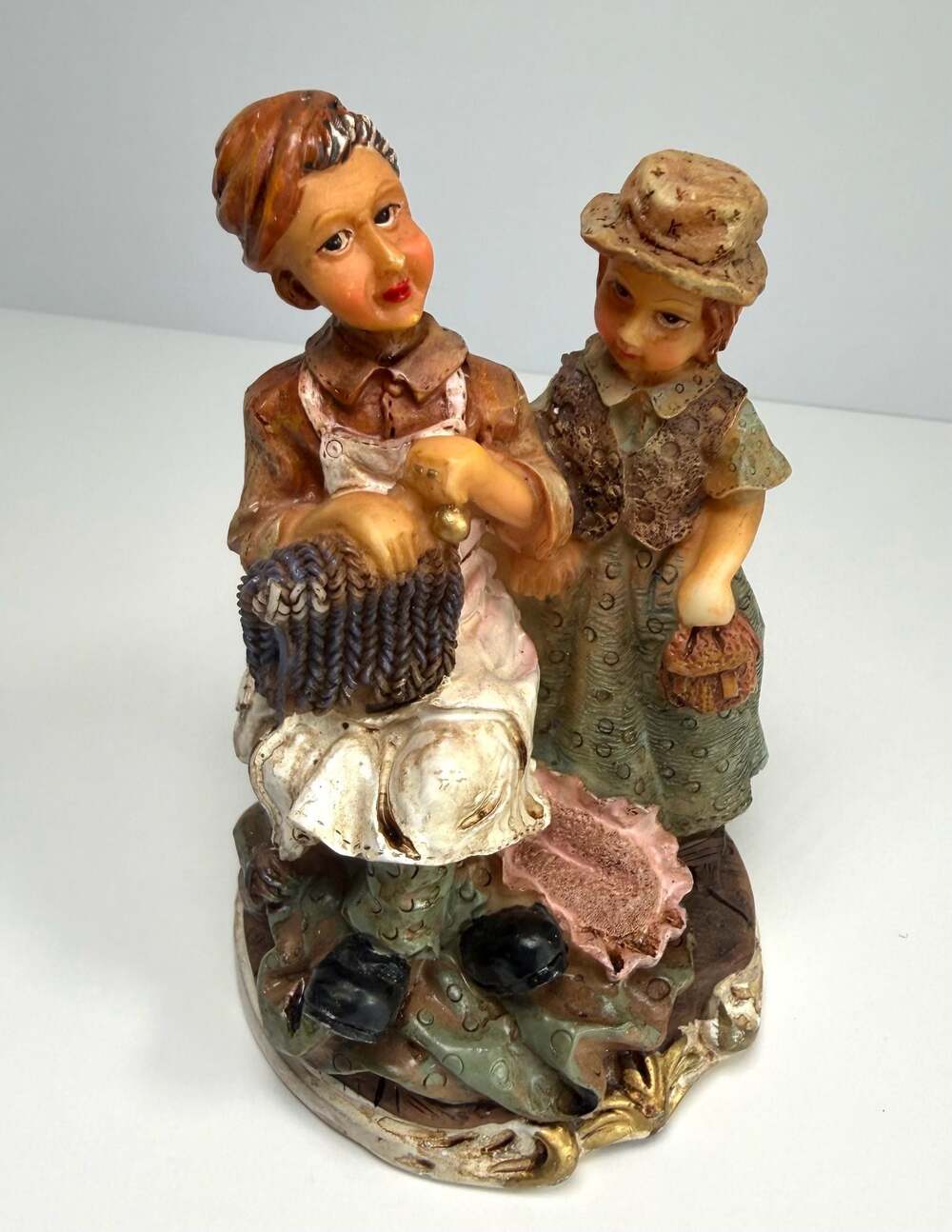 K's Collection Resin Figurine Grandmother and Girl with Basket